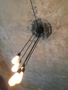 KraemerLoft_Coworking-Lampe-Konferenzraum